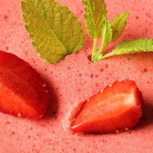 Como Fazer Mousse de Morango com Tang