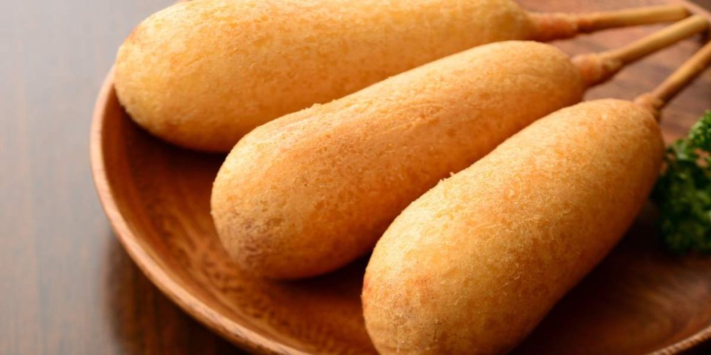 Como fazer salsicha empanada